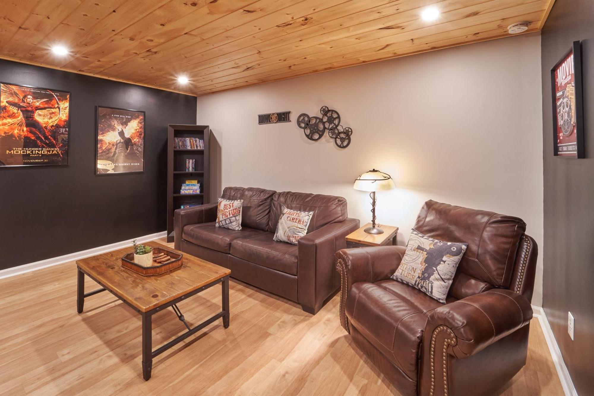 Entertainment Galore! Luxurious Property, Spectacular & Peaceful Setting, Great Location, Close To Major Attractions!! Pigeon Forge Zewnętrze zdjęcie