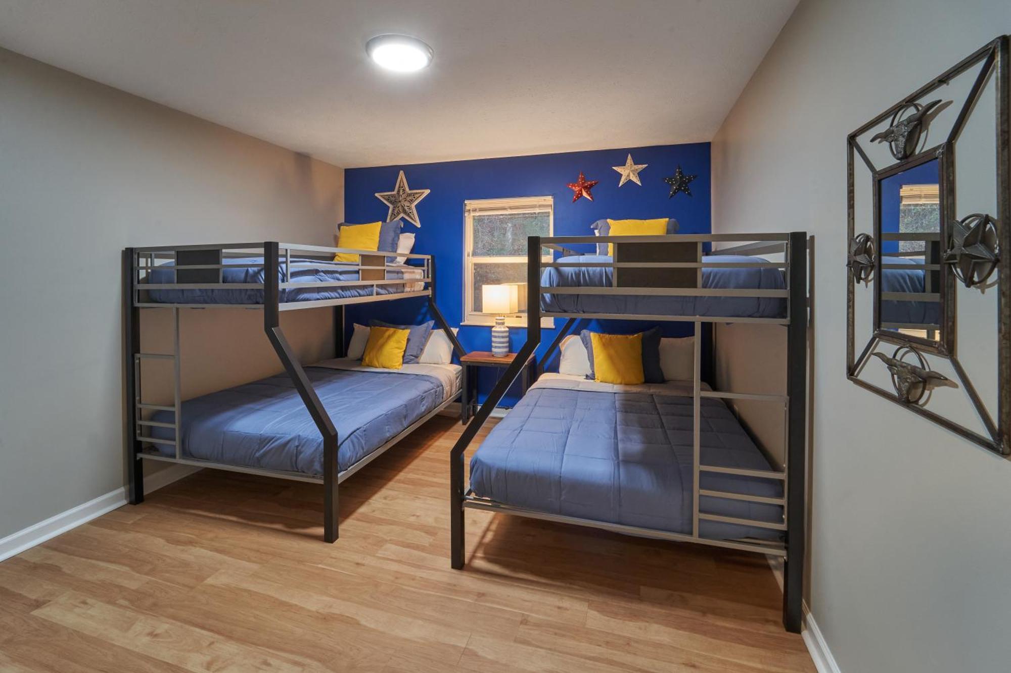 Entertainment Galore! Luxurious Property, Spectacular & Peaceful Setting, Great Location, Close To Major Attractions!! Pigeon Forge Zewnętrze zdjęcie
