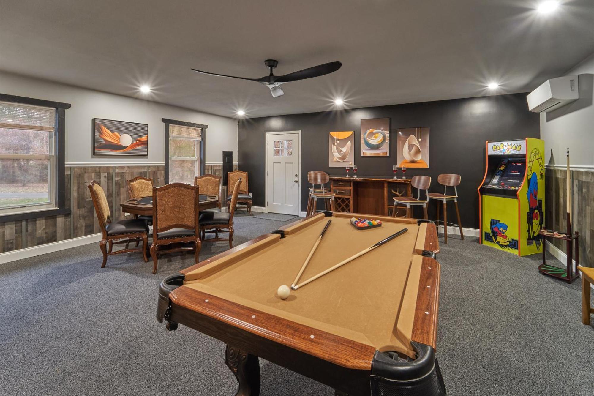 Entertainment Galore! Luxurious Property, Spectacular & Peaceful Setting, Great Location, Close To Major Attractions!! Pigeon Forge Zewnętrze zdjęcie